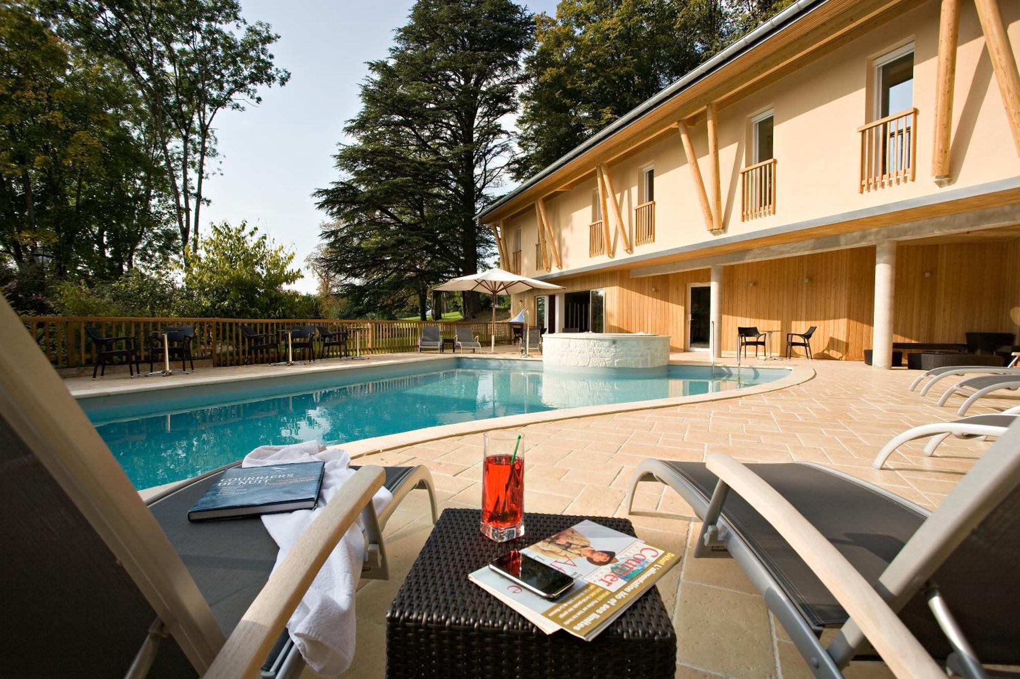 Logis Hôtel Parenthèse, Restaurant&Spa Chille Exterior foto
